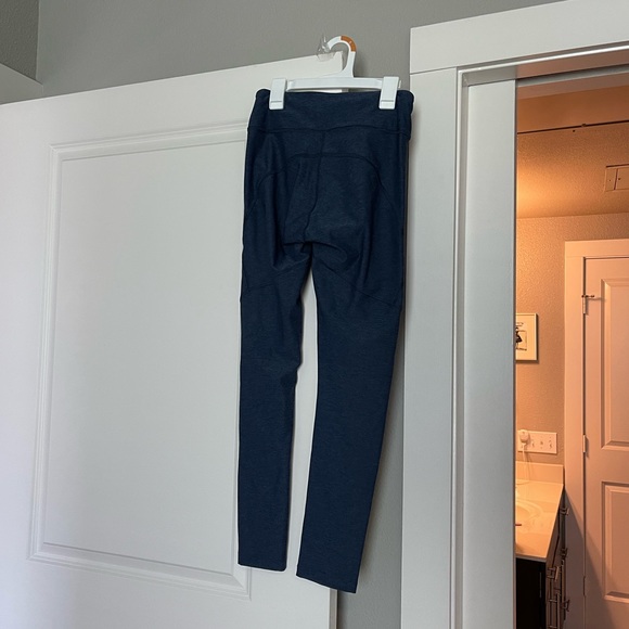 Outdoor voices leggings - Picture 2 of 3